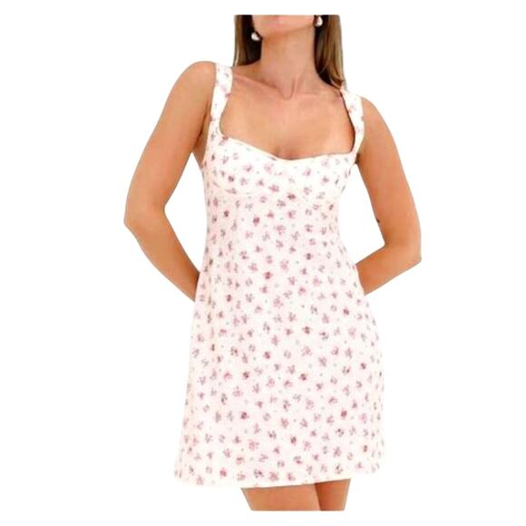 Rumored Floral Mini Dress - Picture 3 of 15